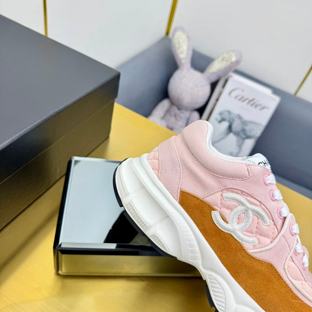 DAD SNEAKER IN LIGHT PINK LAMBSKIN AND GINGER ORANGE SUEDE