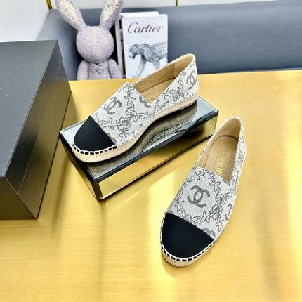 CC ESPADRILLES PLATFORM IN BLACK PATTERN FABRIC