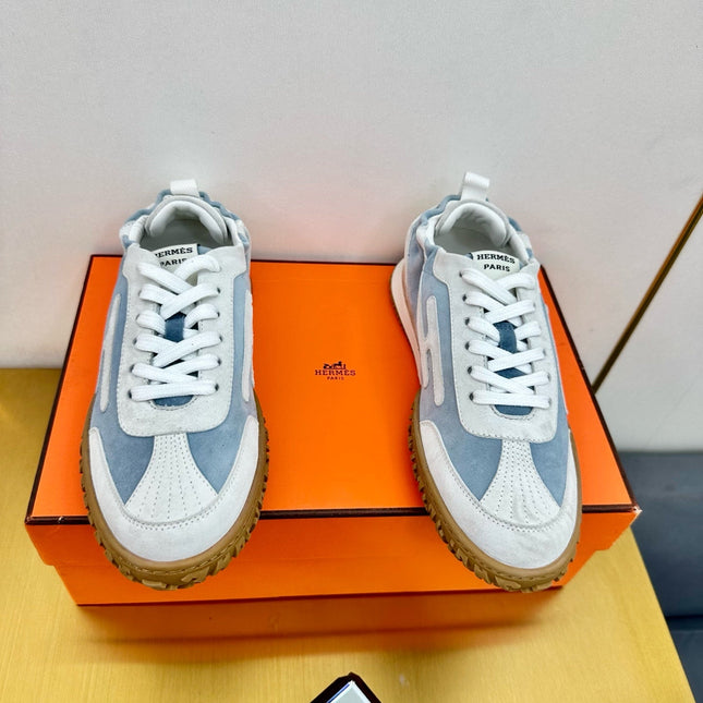 JET SNEAKER IN PALE GRAY MIX SAPPHIRE BLUE SUEDE