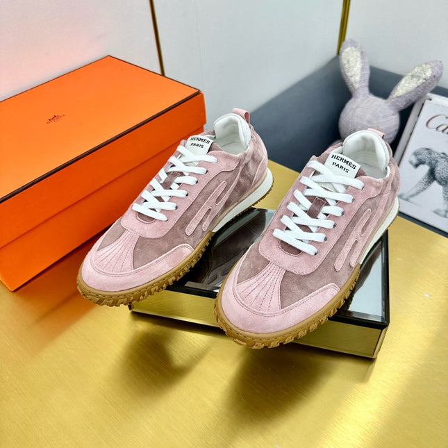 JET SNEAKER IN LIGHT PINK SUEDE