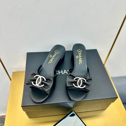 BOWKNOT RHINESTONES MID HEEL MULE IN BLACK CALFSKIN