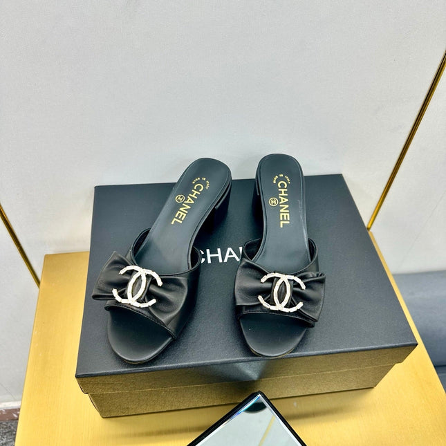 BOWKNOT RHINESTONES MID HEEL MULE IN BLACK CALFSKIN