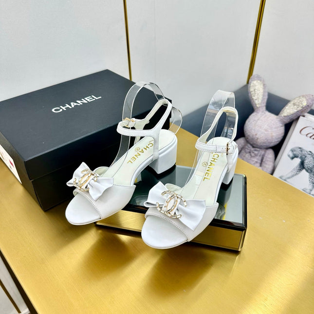 BOWKNOT RHINESTONES MID HEEL SANDAL IN WHITE LAMBSKIN