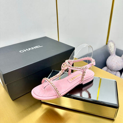 CC SANDAL 25S IN PINK CALFSKIN WITH GOLD HARDWARE