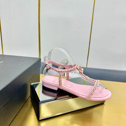 CC SANDAL 25S IN PINK CALFSKIN WITH GOLD HARDWARE
