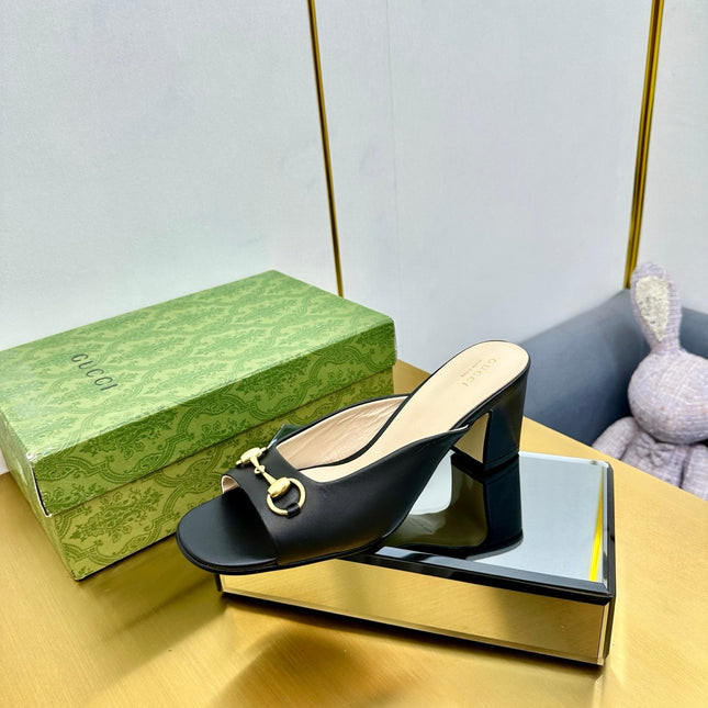 GG HIGH HEELS 55 IN BLACK CALFSKIN WITH GOLD HARDWARE