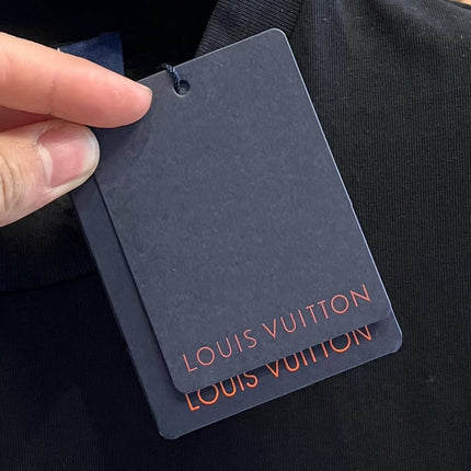 LV T-SHIRT IN BLACK COTTON LOGO PRINT 238866