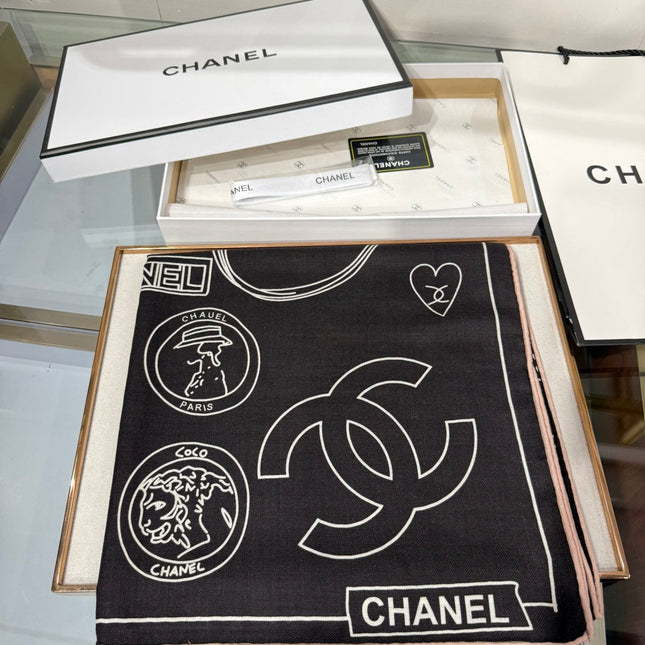 CHANEL 25S SCARF 140 IN SILK 732181