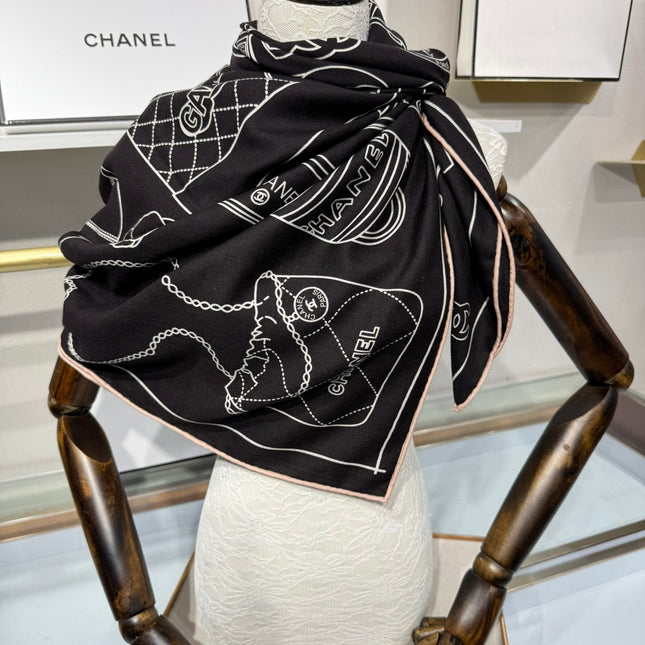 CHANEL 25S SCARF 140 IN SILK 732181