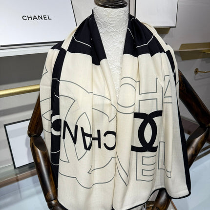 CHANEL 25S SCARF 140 IN SILK 732177