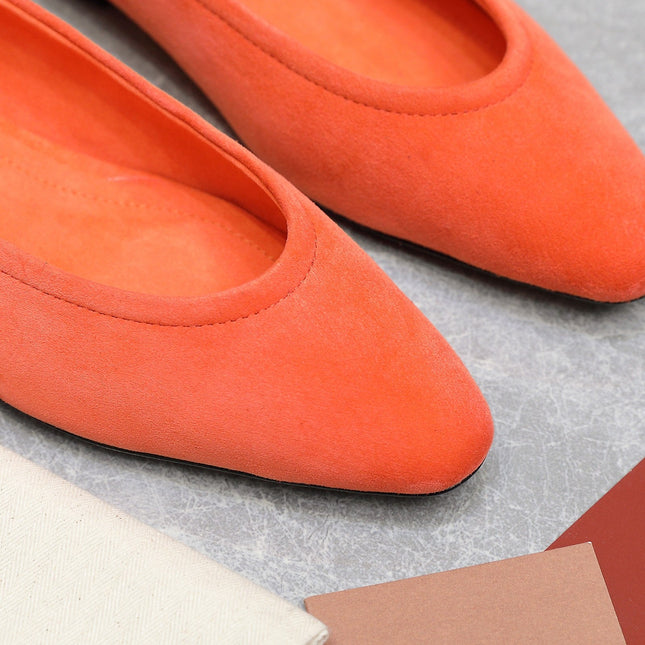 CLASSIC BALLET SHOES IN ORANGE SUEDE