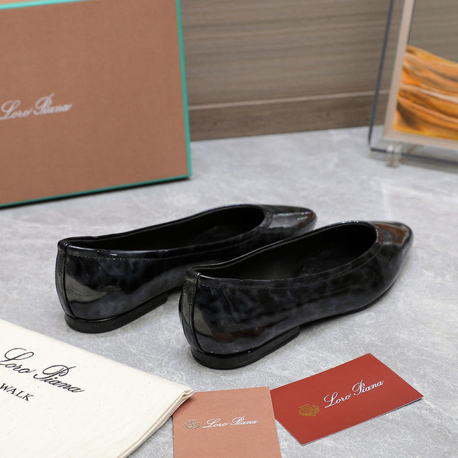 CLASSIC BALLET SHOES IN BLACK LEOPARD GLOSSY LEATHER