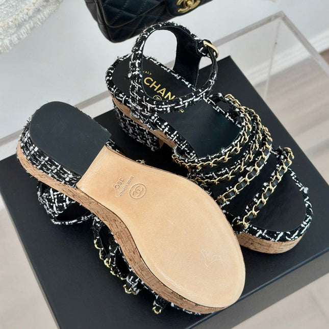 Double C Wooden Chain Platform Block Heel Sandals White Caro/ Black