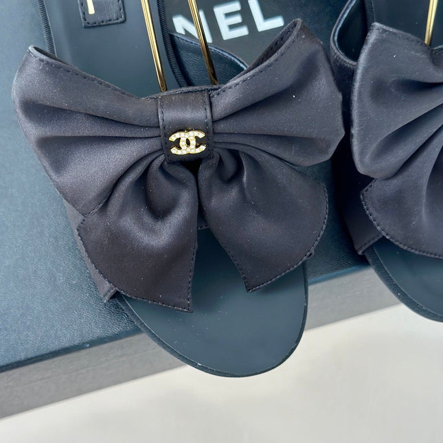 Double C Big Bow Pearl Chain High Sandals Black Lambskin