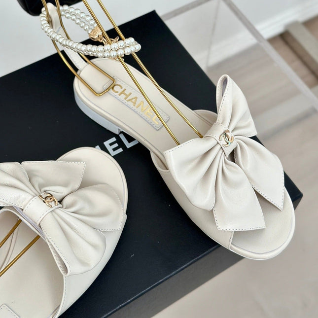 Double C Big Bow Pearl Chain Sandals White Lambskin