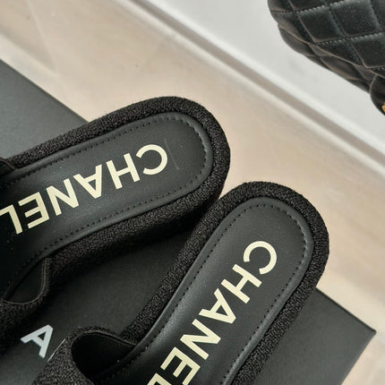 CLASSIC SLIPPERS THICK SOLE IN BLACK TWEED