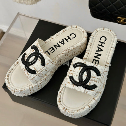 CLASSIC SLIPPERS THICK SOLE IN WHITE MIX BROWN TWEED