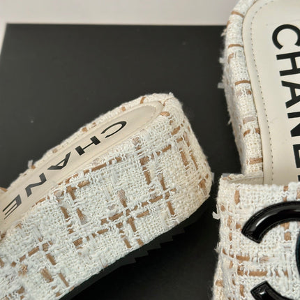 CLASSIC SLIPPERS THICK SOLE IN WHITE MIX BROWN TWEED