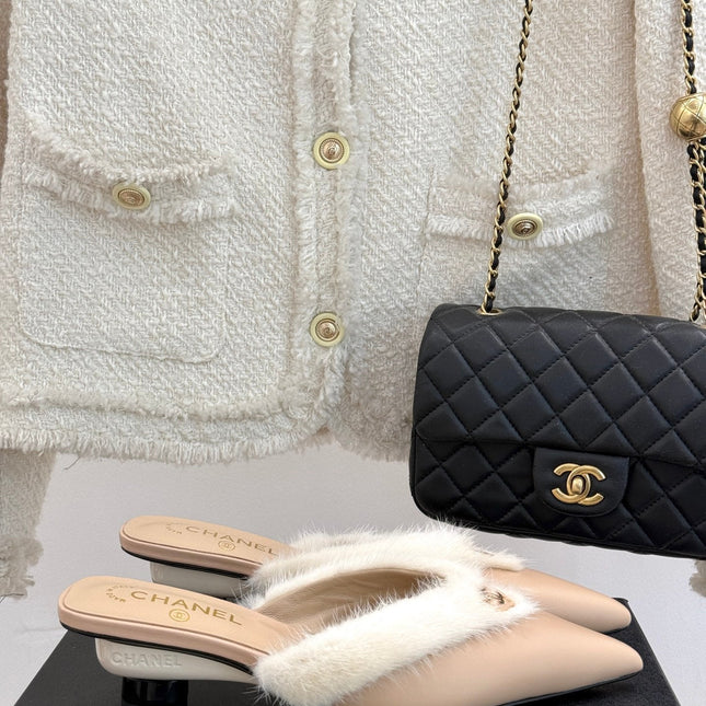 RABBIT FUR POINTED-TOE MULE IN BISQUE BEIGE LAMBSKIN