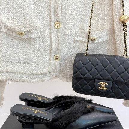 RABBIT FUR POINTED-TOE MULE IN BLACK LAMBSKIN