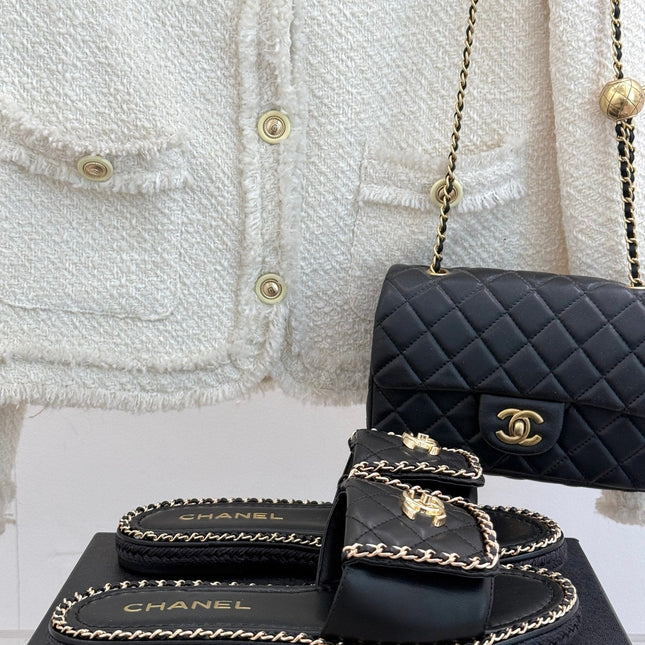 FLAT CHAIN HEART SLIPPER IN BLACK LAMBSKIN