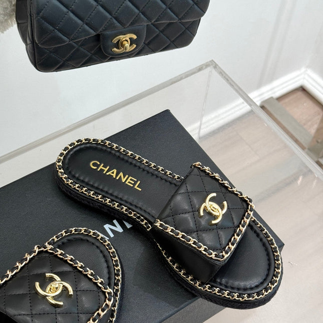 FLAT CHAIN HEART SLIPPER IN BLACK LAMBSKIN