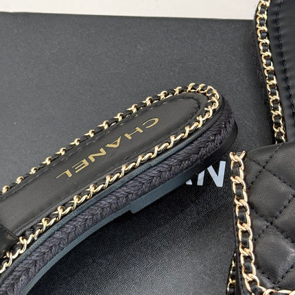 FLAT CHAIN HEART SLIPPER IN BLACK LAMBSKIN