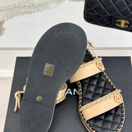 FLAT CHAIN HEART SANDAL IN BISQUE BEIGE LAMBSKIN