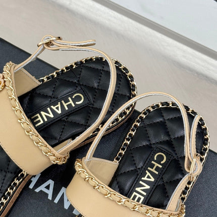 FLAT CHAIN HEART SANDAL IN BISQUE BEIGE LAMBSKIN