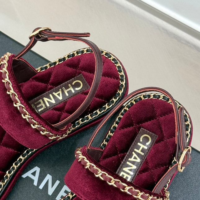 FLAT CHAIN HEART SANDAL IN PLUM PURPLE VELVET