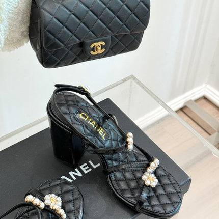 HIGH HEELS SANDAL IN BLACK LAMBSKIN PEARL FLOWERS