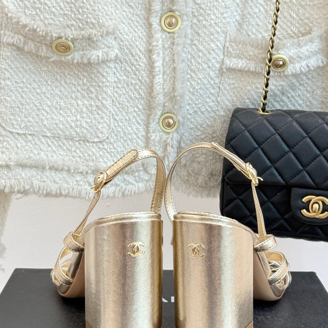 HIGH HEELS SANDAL IN GOLD LAMBSKIN PEARL FLOWERS