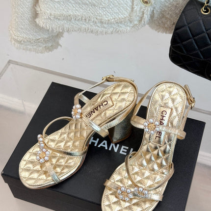 HIGH HEELS SANDAL IN GOLD LAMBSKIN PEARL FLOWERS