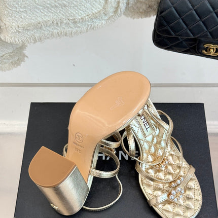 HIGH HEELS SANDAL IN GOLD LAMBSKIN PEARL FLOWERS