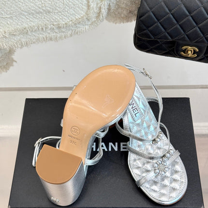 HIGH HEELS SANDAL IN SILVER LAMBSKIN PEARL FLOWERS