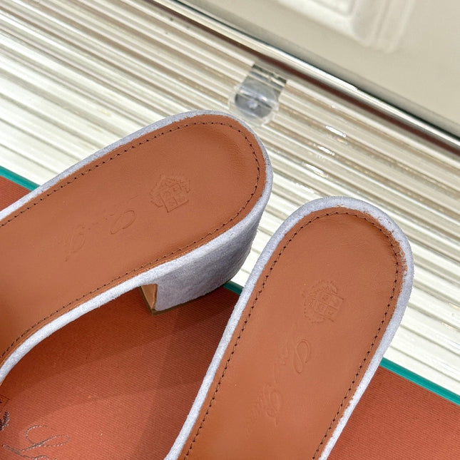 HIGH HEELS IN GREY SUEDE  AND LAMBSKIN