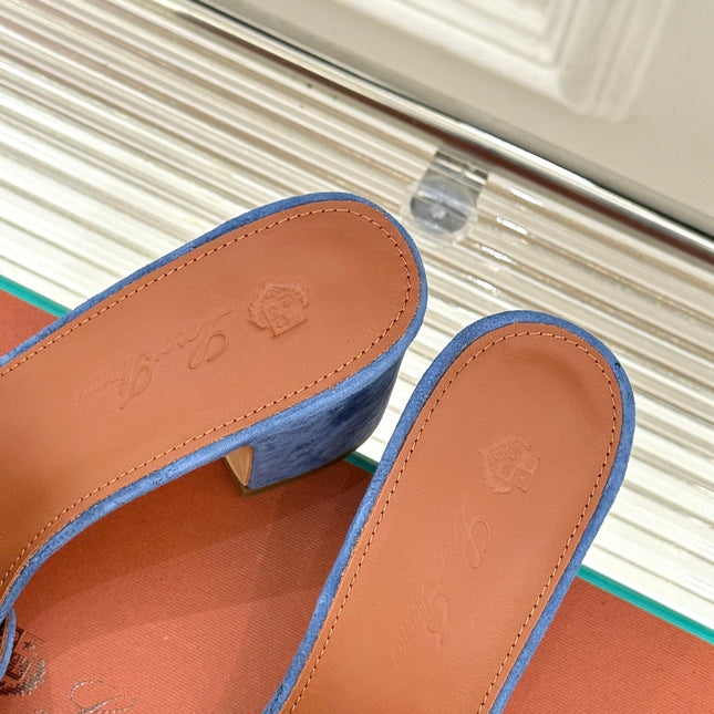 HIGH HEELS IN BLUE SUEDE AND LAMBSKIN