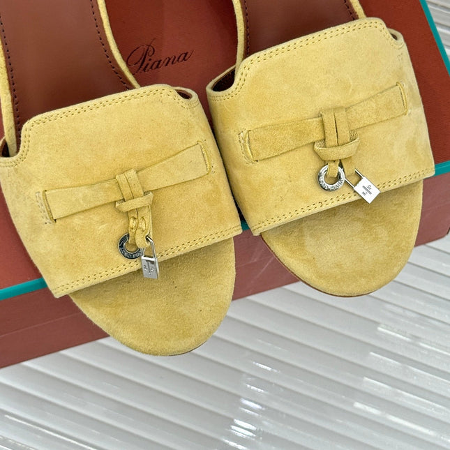 HIGH HEELS IN YELLOW SUEDE AND LAMBSKIN