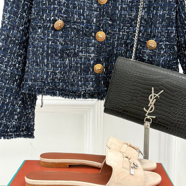 FLAT SANDALS IN BEIGE SUEDE AND LAMBSKIN