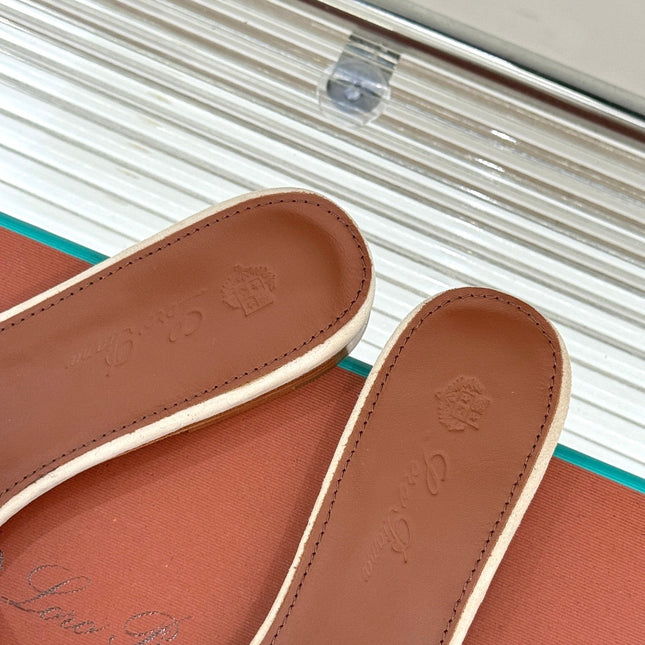 FLAT SANDALS IN BEIGE SUEDE AND LAMBSKIN