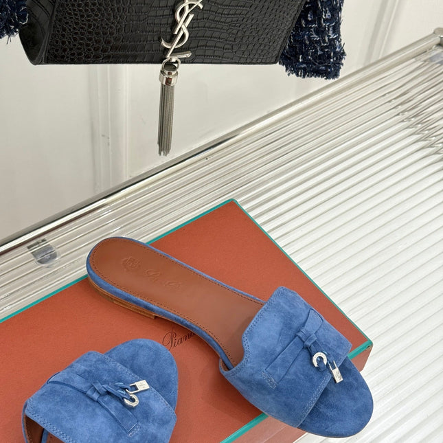 FLAT SANDALS IN BLUE SUEDE AND LAMBSKIN