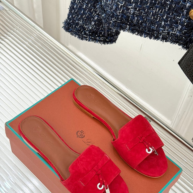 FLAT SANDALS IN RED SUEDE AND LAMBSKIN