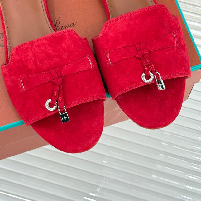 FLAT SANDALS IN RED SUEDE AND LAMBSKIN