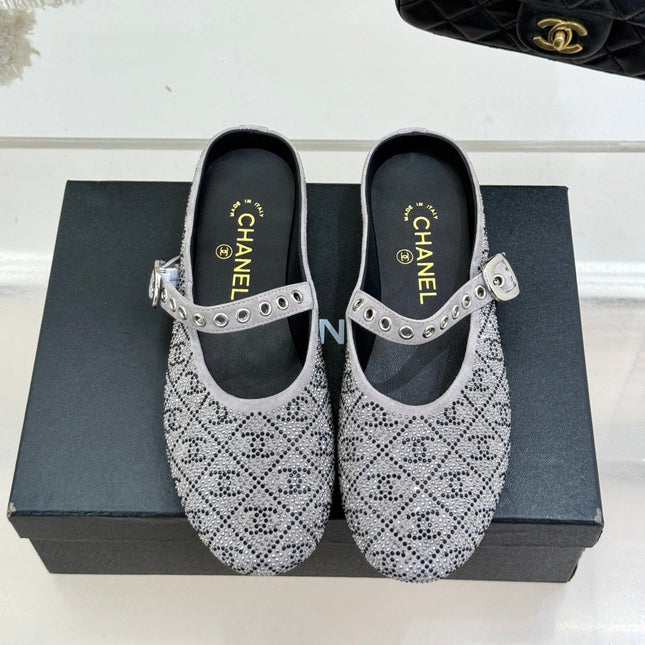 CC FLAT MULES 25SS IN GREY EMBELLISHED WITH RHINESTONES