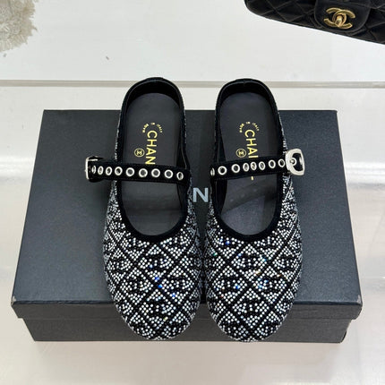 CC FLAT MULES 25SS IN BLACK EMBELLISHED WITH RHINESTONES