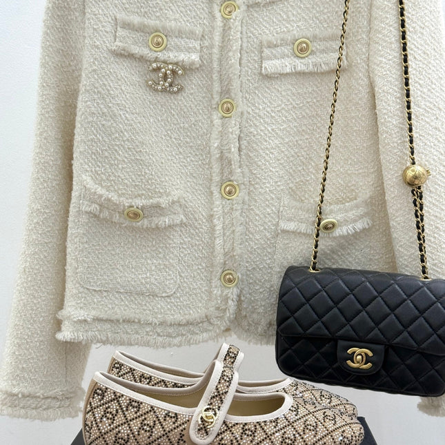 CC FLAT MARY JANE 25SS IN BEIGE EMBELLISHED WITH RHINESTONES