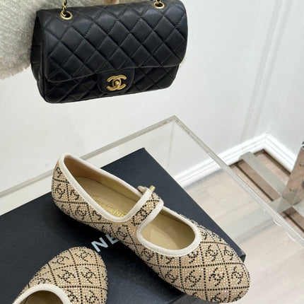 CC FLAT MARY JANE 25SS IN BEIGE EMBELLISHED WITH RHINESTONES