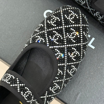 CC FLAT MARY JANE 25SS IN BLACK EMBELLISHED WITH RHINESTONES