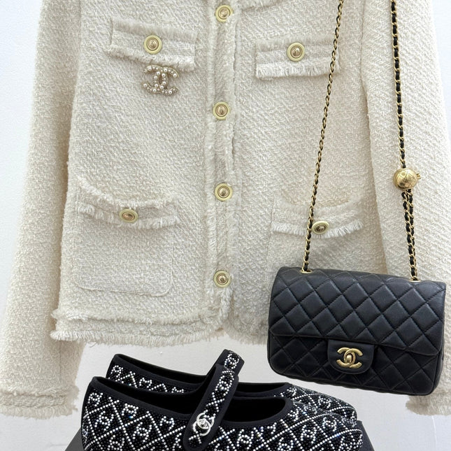 CC FLAT MARY JANE 25SS IN BLACK EMBELLISHED WITH RHINESTONES