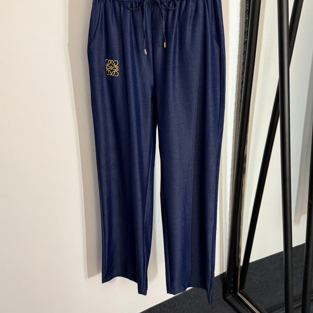 LOEWE SHIRT & STRAIGHT-LEG PANTS STYLE 134